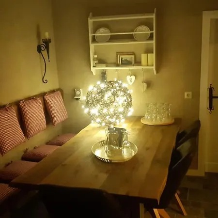 Strunks Ahl Haeusje Prázdninový dům *